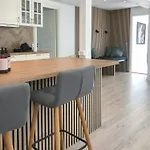 Modern Near North Zealand's Beaches בית נופש