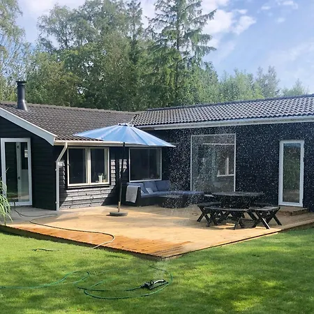 Modern Near North Zealand's Beaches 펜션