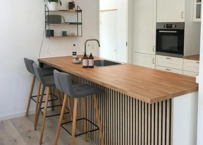 Modern Near North Zealand's Beaches Casa vacanze